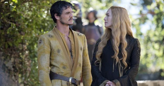 Oberyn Martell (Pedro Pascal) i Cersei Lannister (Lena Headey) w serialu "Gra o tron" /HBO