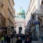 Obiad z odliczaniem czasu. Kraj w Europie ma plan na przesiadujących klientów