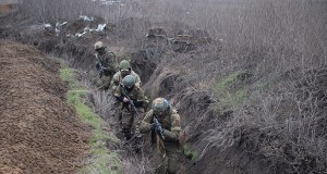 Obiecują im duże pieniądze i pozycje kucharza. Kończą jako "mięso armatnie"