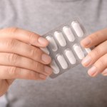 Objawy ukrytych niedoborów. Świadczą o braku magnezu, potasu lub witamin