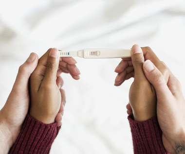 Objawy wczesnej ciąży. Czy test ciążowy może się mylić?