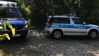 Obława na bandytę, który z kompanem okradł stację benzynową. Może być uzbrojony