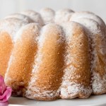 Obłędna w smaku, wprost rozpływa się w ustach. Babka maślana idealna na Wielkanoc