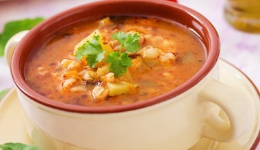 Obłędnie aromatyczna, niezwykle sycąca. Ta zupa wystarczy za cały obiad