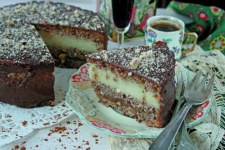 Obłędy tort orzechowo-jabłkowy