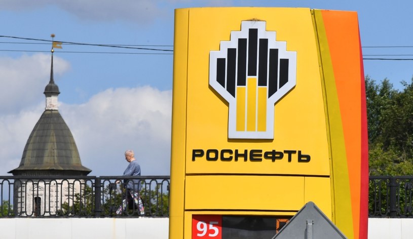Obligacje: Rosnieft w najbliższych dniach spłaci 2 mld dolarów /AFP