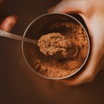 Obniża cholesterol i cukier, poprawia krążenie, koi nerwy. Wybieraj surowe