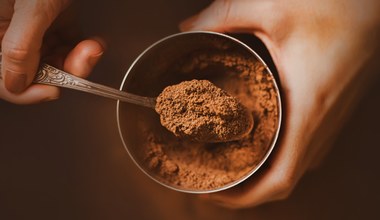 Obniża cholesterol i cukier, poprawia krążenie, koi nerwy. Wybieraj surowe
