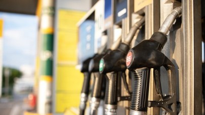 Obniżka cen paliw. Ile po decyzji Sejmu będzie nas kosztować tankowanie?
