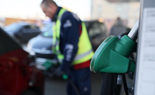Obniżki na PKN Orlen. Taniej przed majówką 