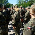 Obowiązkowa kwalifikacja wojskowa dla kobiet? Rząd pracuje nad projektem