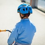 Obowiązkowe kaski dla dzieci na rowerach i hulajnogach. Rząd podjął decyzję