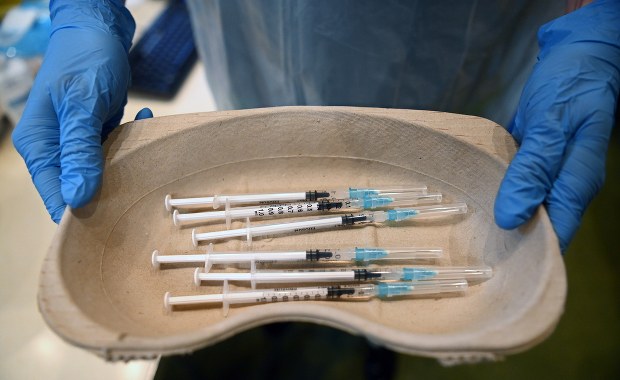 Obowiązkowe szczepienia przeciwko Covid-19? Czeski rząd przygotował rozporządzenie