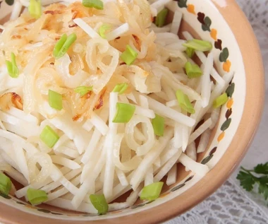 Obowiązkowe warzywo w diecie osób po 60. Gasi stany zapalne, wspiera serce i pomaga schudnąć 