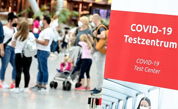 Obowiązkowy test na Covid-19 przy wjeździe do Niemiec