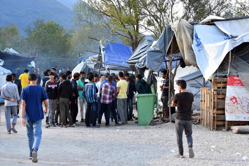 Obóz dla uchodźców Vujczak w Bośni i Hercegowinie /ELVIS BARUKCIC /AFP