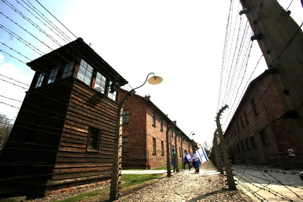 Obóz koncentracyjny Auschwitz /Stanisław Rozpędzik /PAP