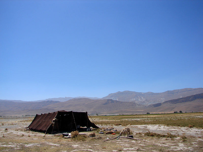 Obóz nomadów w Iranie /Wikimedia Commons /INTERIA.PL/materiały prasowe