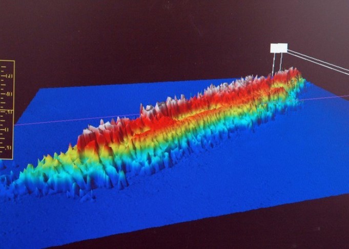 Obraz batymetryczny z echosondy, która "namierzyła" wrak Graf Zeppelin /Stefan Kraszewski    /PAP