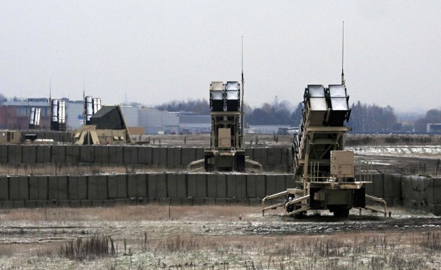 Obrona powietrzna w stanie gotowości. Polska armia śledziła lot Oriesznika