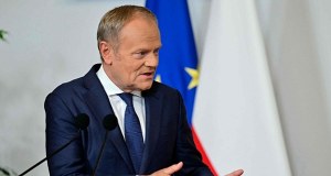 "Obrzuca błotem własne państwo". Tusk ostro o Nawrockim i nie tylko