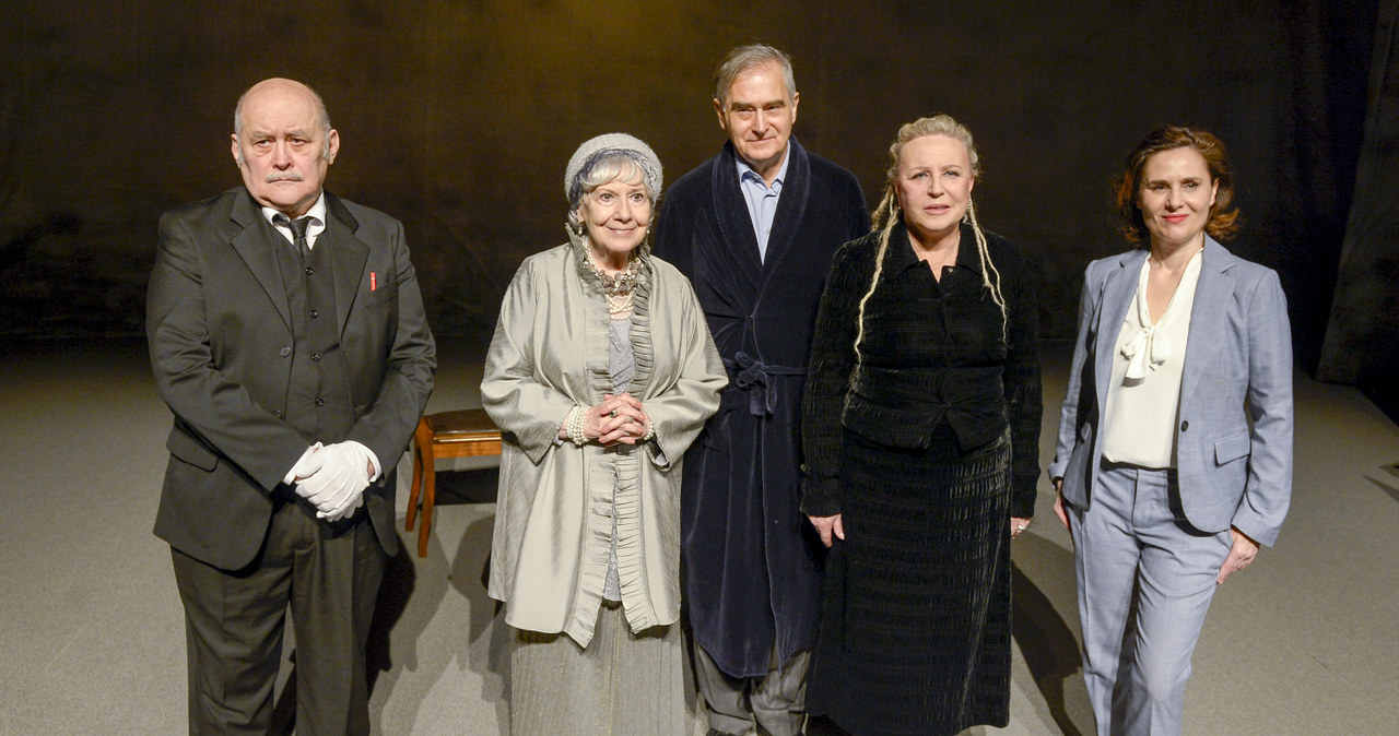 Obsada "Alei Zasłużonych": Grzegorz Warchoł, Emilia Krakowska, Olgierd Łukaszewicz, Krystyna Janda i Dorota Landowska /Niemiec /AKPA