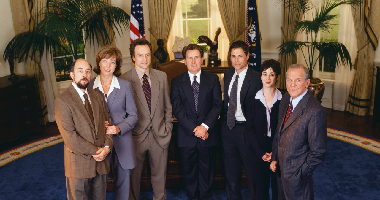 Obsada pierwszego sezonu serialu "The West Wing" /NBC / Contributor /Getty Images