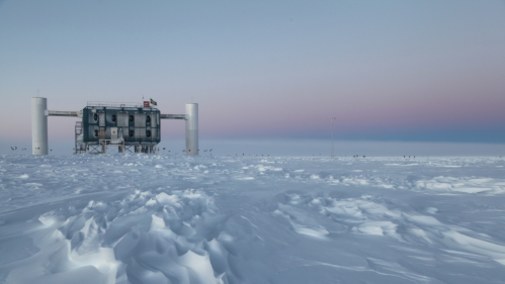 Obserwatorium zakopane pod Antarktydą odkryło siedem „cząstek duchów” 