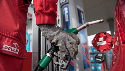 Obsługa bez kolejki i ciepła kawa gratis. Orlen przedłuża akcję wspierania ratowników 