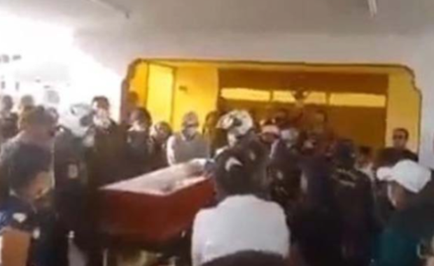 "Obudziła się" na własnym pogrzebie. Szok nad trumną [FILM]