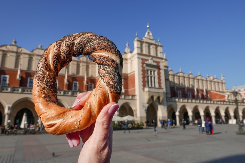 Obwarzanki to znak rozpoznawczy Krakowa /123RF/PICSEL