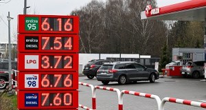 Obwieszczenie ws. maksymalnych cen paliw. Jest decyzja ministra