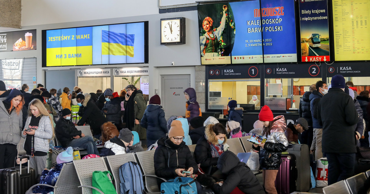 Obywatele Ukrainy przyjeżdzają do Polski /Fot Tomasz Jastrzebowski /Reporter