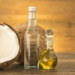 Ocet kokosowy: Jakie ma właściwości? Do czego go można użyć?
