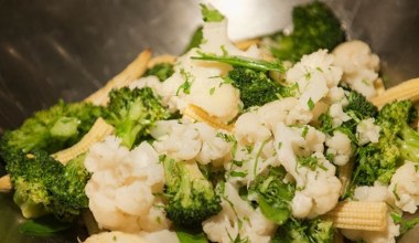 Ochrona serca, kości i skóry. To warzywo polecają lekarze, zrobisz na różne sposoby