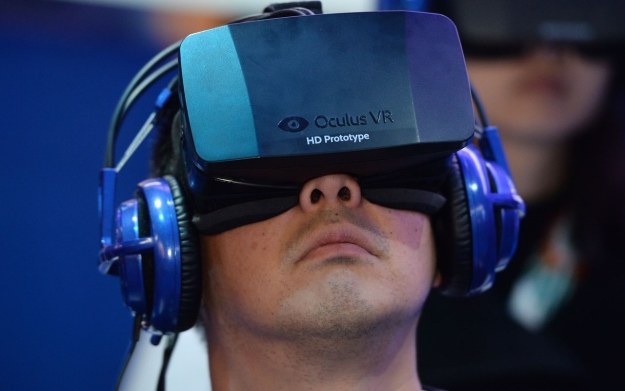 Oculus Rift - prezentacja sprzętu na targach CES 2014 /AFP