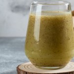 Oczyszczająco-witaminowe wsparcie dla organizmu. Szklanka dziennie na odporność i smukłą talię