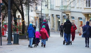 Od 1 listopada nowe świadczenie. Niektórzy dostaną 1000 zł miesięcznie