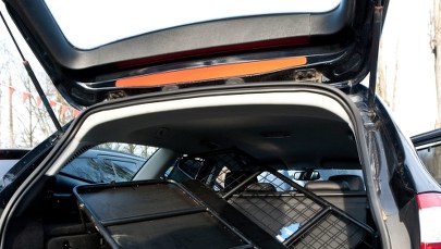 Od 1 stycznia można odliczyć pełen VAT od zakupu auta "z kratką" 