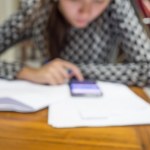 Od 1 września nowy zakaz w szkołach. Chodzi o telefony