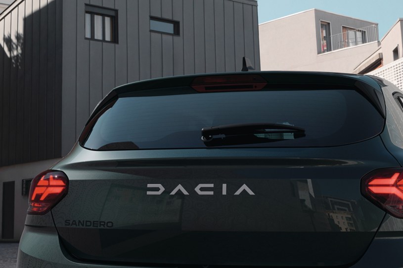 Od 2008 roku na całym świecie sprzedało się ponad 3 mln egzemplarzy Dacii Sandero /Dacia