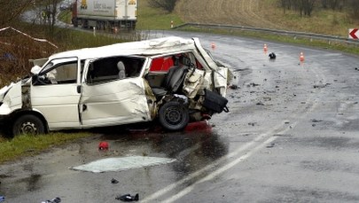 "Od 4 lat nie było tak tragicznej Wielkiej Soboty". W wypadkach zginęło 16 osób 