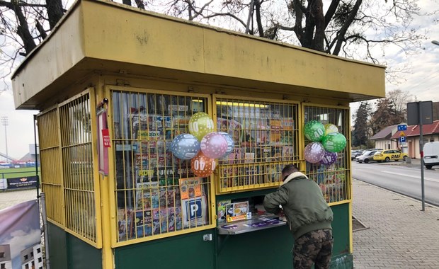 ​Od 40 lat prowadzi kiosk. Jedyny taki w Środzie Wielkopolskiej