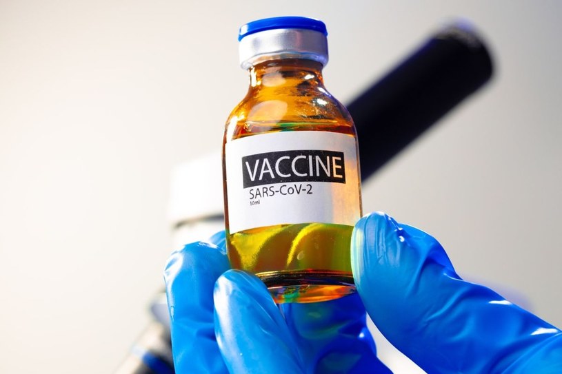 Od 6 grudnia można przyjąć nowy wariant szczepionki przeciw COVID-19. Co to za szczepionka i kto może się zaszczepić? /123RF/PICSEL