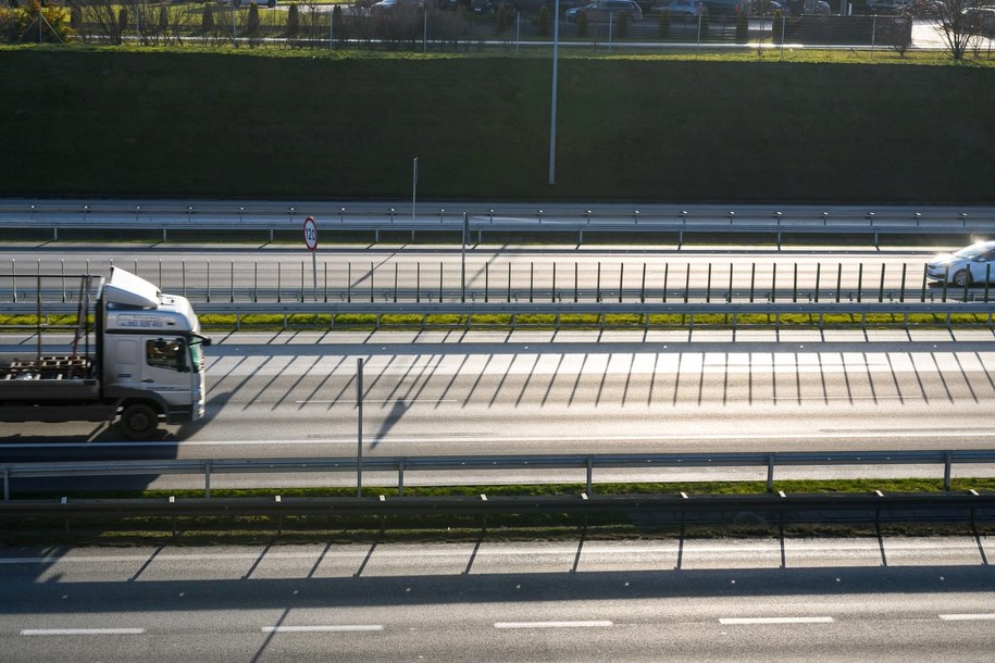 Od dziś droższy przejazd A2 na odcinku Nowy Tomyśl – Konin /Jakub Kaczmarczyk /PAP