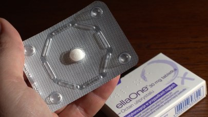 Od dziś tabletka "po" jest dostępna bez recepty dla osób po 15. roku życia