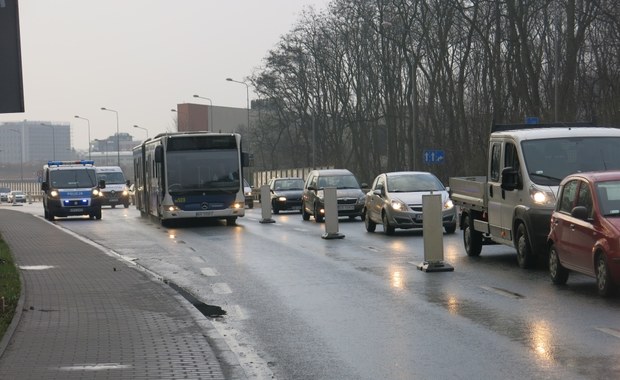 Od dziś zmiany w ruchu w Krakowie: Korki o poranku są mniejsze. Bus-pas i dodatkowy parking