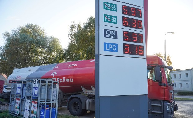 Od dzisiaj niższa akcyza na paliwa. To element tarczy antyinflacyjnej
