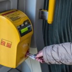 Od jakiego wieku można jeździć za darmo komunikacją miejską? Wyjaśniamy