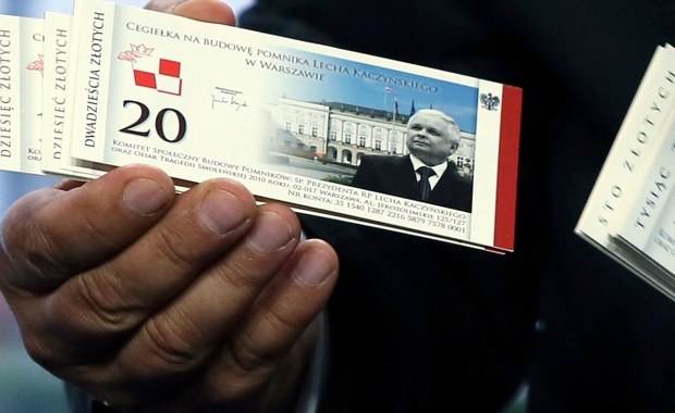 Od jutra rusza zbiórka pieniędzy na budowę pomników: smoleńskiego i Lecha Kaczyńskiego 